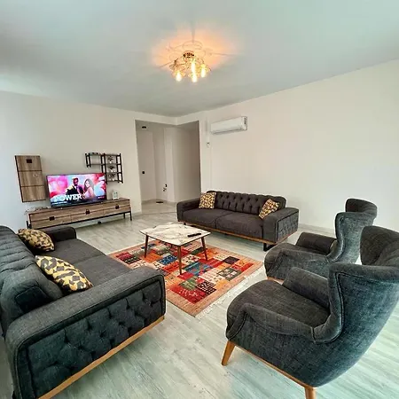 2 Bedrooms Luxury Flat Close To The In アパート アランヤ